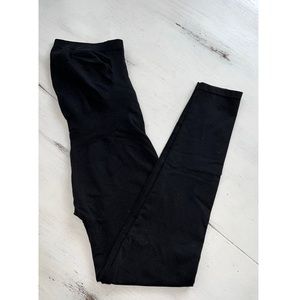 Belly Bandit Maternity leggings